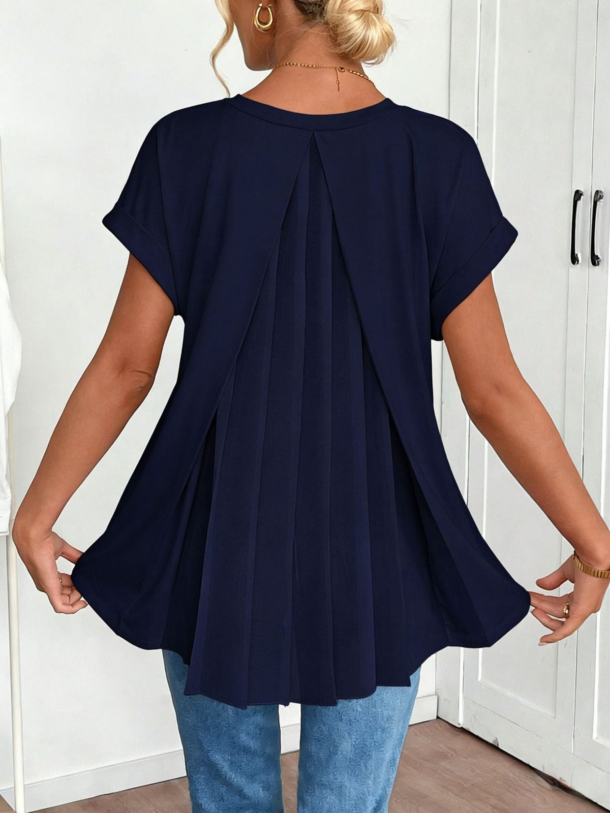 Ilona | Top con escote en V y pliegues