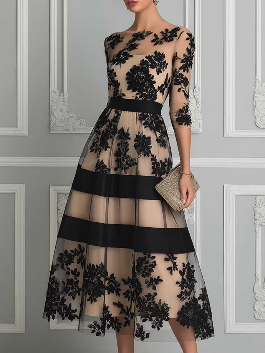 Almudena | Vestido midi negro de encaje
