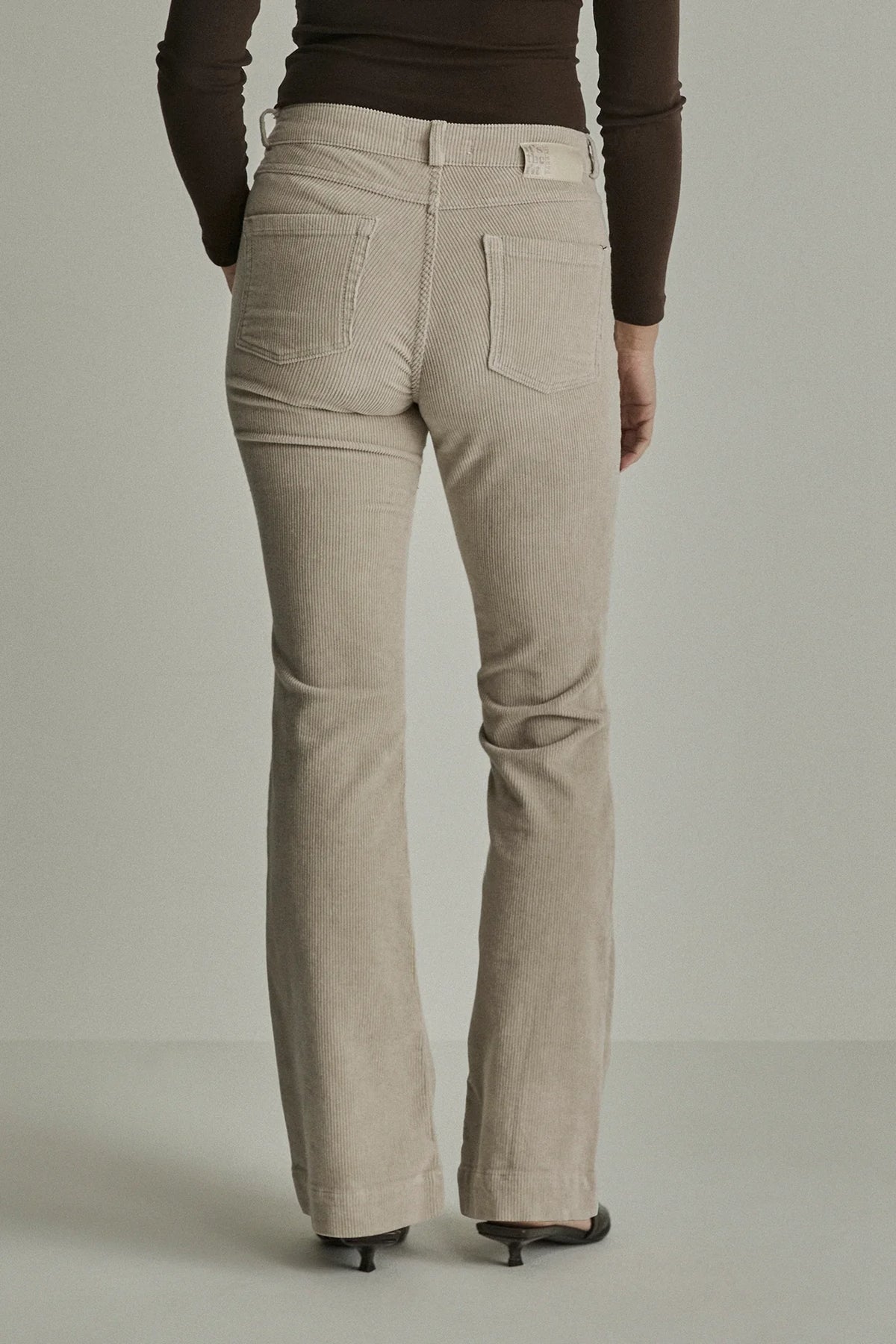 Caridad | Pantalón de pana vintage beige