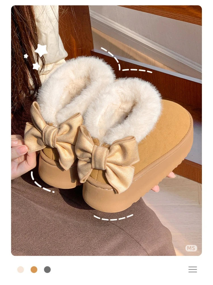 Milagros | Bota de felpa con lazos