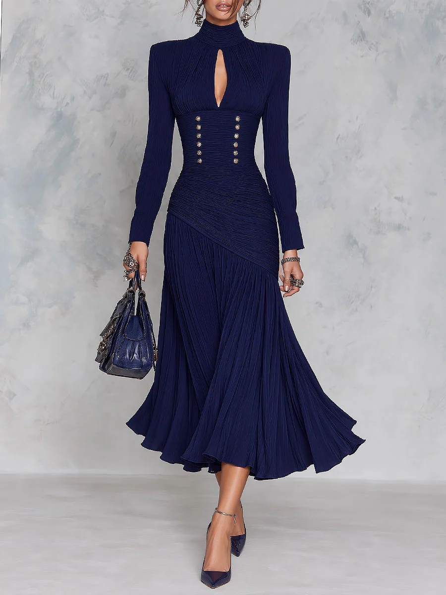 Jana | Vestido largo azul marino de cuello alto con botones dorados