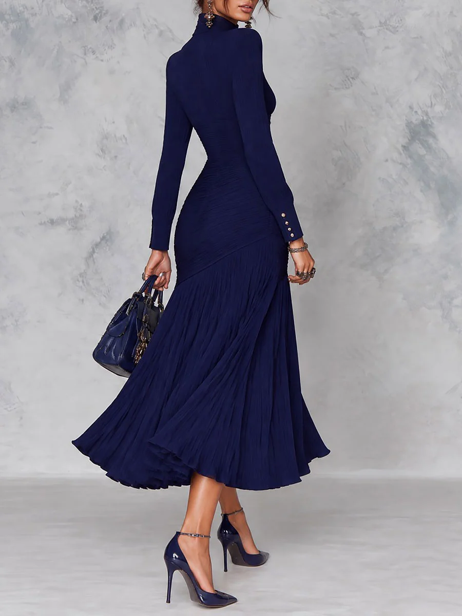 Jana | Vestido largo azul marino de cuello alto con botones dorados