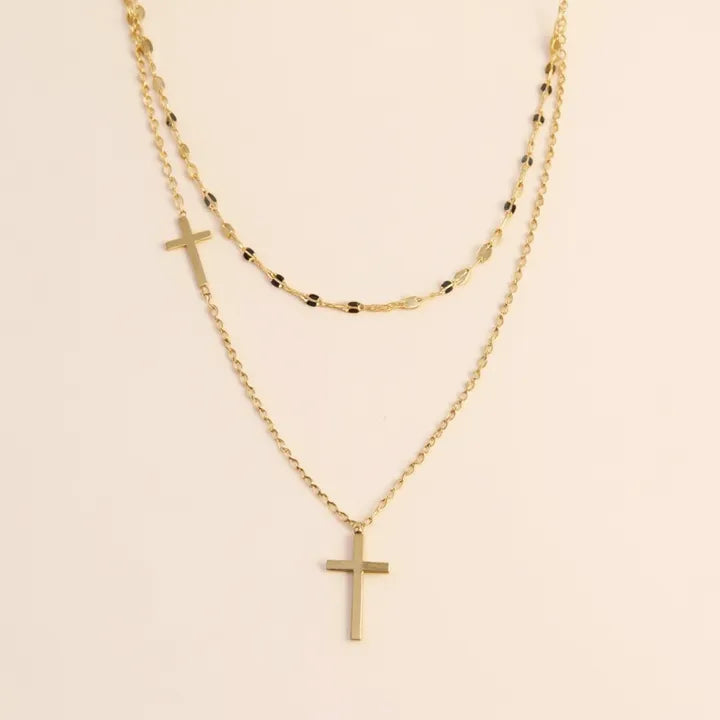 Marieta | Collar de doble cadena con cruz