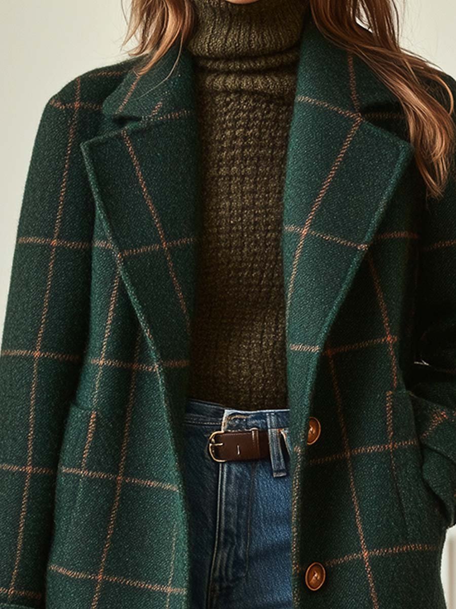 Adoración | Gabardina elegante con forma de cuadrados